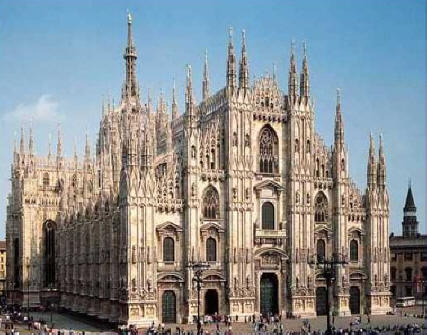 Örökbe fogadhatók a milánói dóm tornyai