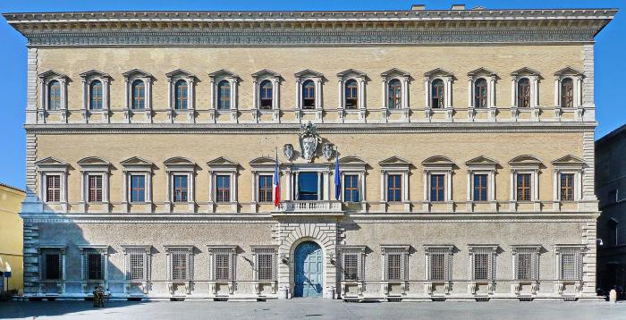 Megnyitotta termeit a látogatók előtt Rómában a Farnese palota